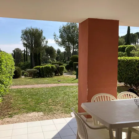 Апартаменты T2 Le Hameau Cap Esterel *